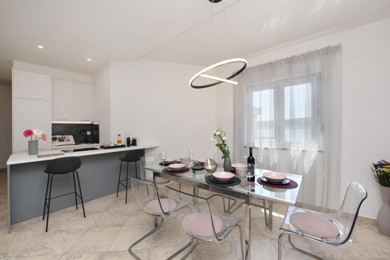 Malako Family Apartments Селине Екстер'єр фото