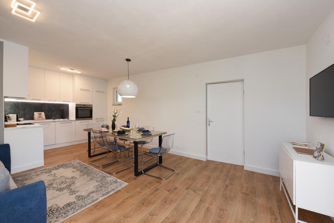 Malako Family Apartments Селине Екстер'єр фото