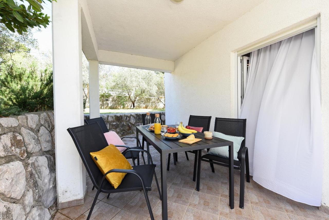 Malako Family Apartments Селине Екстер'єр фото